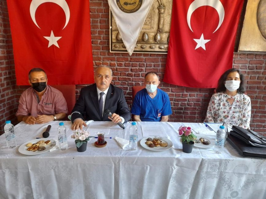 PAŞABAHÇE KOOPERATİFİ BAŞKANI SAYIN NECDET ALPARSLAN TEKRAR SEÇİLDİ