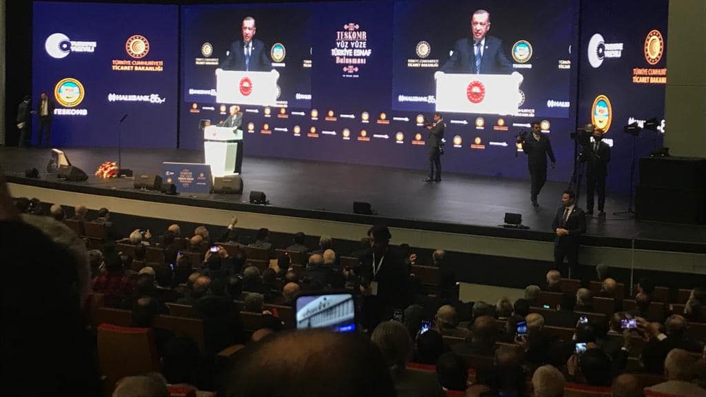 CUMHURBAŞKANIMIZ SAYIN RECEP TAYYİP ERDOĞAN BEYEFENDİNİN TEŞRİFLERİ İLE T.C. TİCARET BAKANI SAYIN MEHMET MUŞ VE TESKOMB GENEL BAŞKANIMIZ SAYIN ABDULKADİR AKGÜL’ÜN ÖNDERLİĞİNDE TÜM TÜRKİYE’DEN GELEN ESNAF VE SANATKARLARIMIZLA BİRLİKTE “TESKOMB YÜZ YÜZE TÜRKİYE ESNAF BULUŞMASI” TOPLANTISI